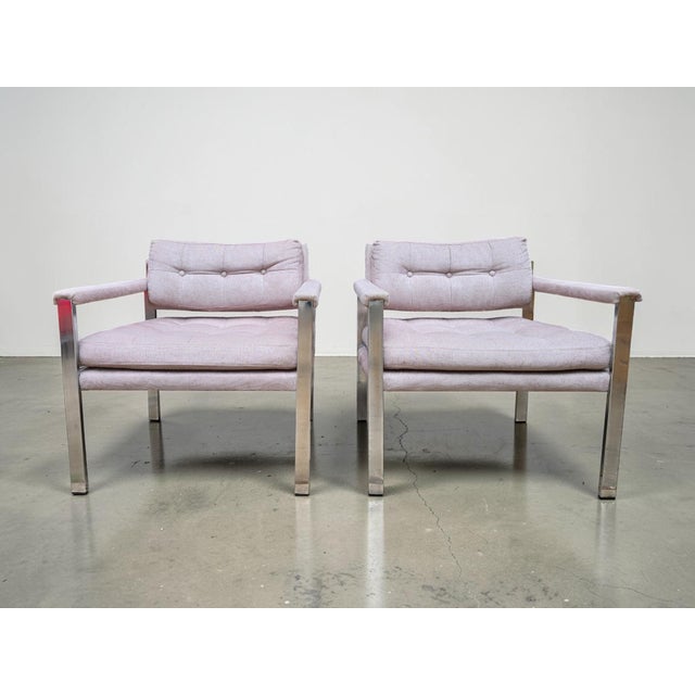 ▪️Pair of Lounge Chairs Style of Milo Baughman ▪️Minimalist flat bar chrome frame, sturdy and heavy ▪️Plush, tufted light...