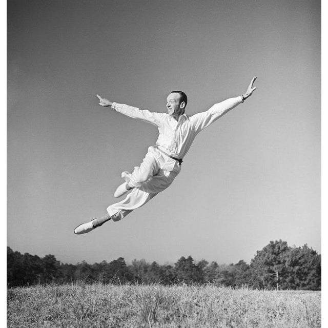 Fred Astaire Photo Session LOS ANGELES - CIRCA 1940: Dancer, actor and singer Fred Astaire (1899 - 1987) performs for the...