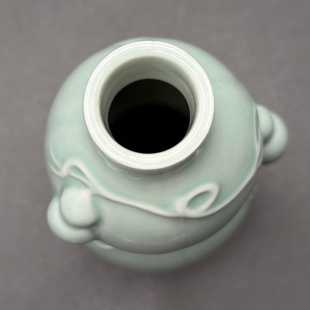 Mid 20th Century Vintage Pagoda Brand Chinese Celadon Double Gourd Porcelain Wine Bottle Vase For Sale - Image 5 of 7