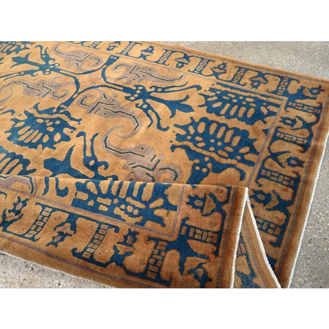 Textile Galerie Shabab Collection Mid-20th Century Handmade Chinese Art Deco Accent Carpet For Sale - Image 7 of 8