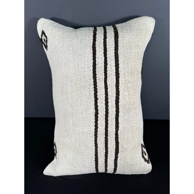 Turkish Hemp Pillow Cushion Natural Beige Brown Pillow Cushion Cover 16" x 24" For Sale - Image 4 of 4