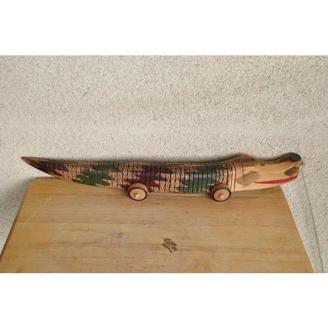 Mid 20th Century Psikhelekedana Wood Caving of a Flexible Snake on Wheels From Maputo, Mozambique For Sale - Image 5 of 12