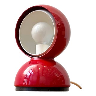 Eclisse Red Table Lamp by Vico Magistretti for Artemide, Italy, 1960s For Sale