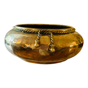 1980s Large Solid Brass Hammered Trompe I’Oeoil Ribbon Tassel Cachepot, 11" Across