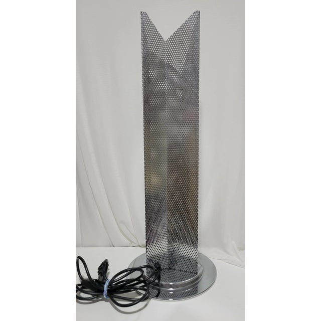 Postmodern 1980s Postmodern Pierced Metal Skyscraper Table Lamp For Sale - Image 3 of 11