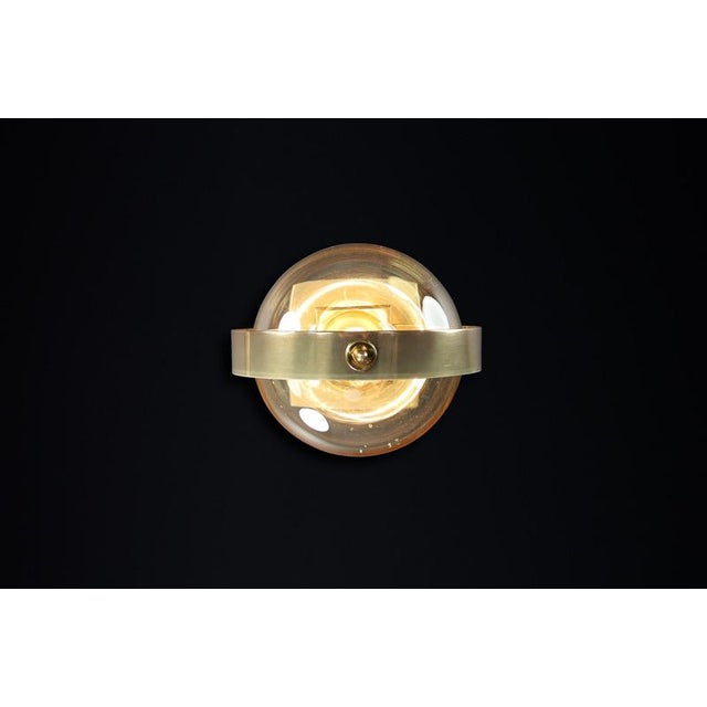 Mid-Century Modern Brass and Art Glass Sconce attributed to Preciosa, Czech Rupublic, 1950s For Sale - Image 8 of 10