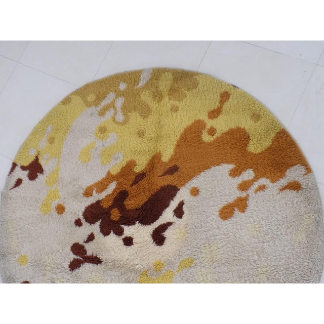 Space Age Round Long Wool Rug, 1970s For Sale - Image 3 of 11