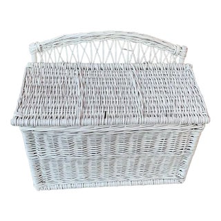 Vintage Wicker Chest in White For Sale