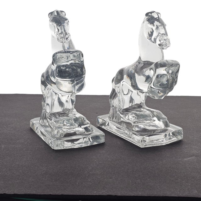 Pair of New Martinsville Glass Art Deco Rearing Horse Bookends, 1930s–40s Usa For Sale - Image 9 of 13