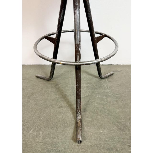 1960s Industrial Grey Workshop Stool, 1960s For Sale - Image 5 of 18