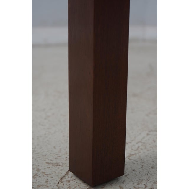 1960s Pair Berwyn Cabinetmaker Bench Made Mahogany Twin Beds For Sale - Image 5 of 12