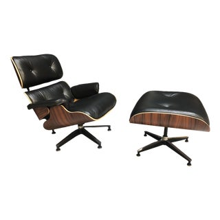 Set of Lounge Chair and Ottoman by Charles & Ray Eames for Herman Miller, 2010 For Sale
