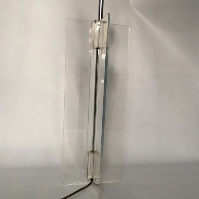 Transparent Vintage Lucite Table Lamp For Sale - Image 8 of 11