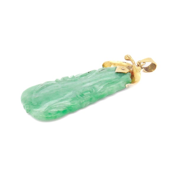 Metal Vintage Chinese 14k Gold & Jade Figural Plum Pendant Necklace For Sale - Image 7 of 11