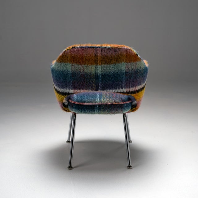 Eero Saarinen Model 71 Dining Chair by Eero Saarinen for Knoll, 1980s For Sale - Image 4 of 9