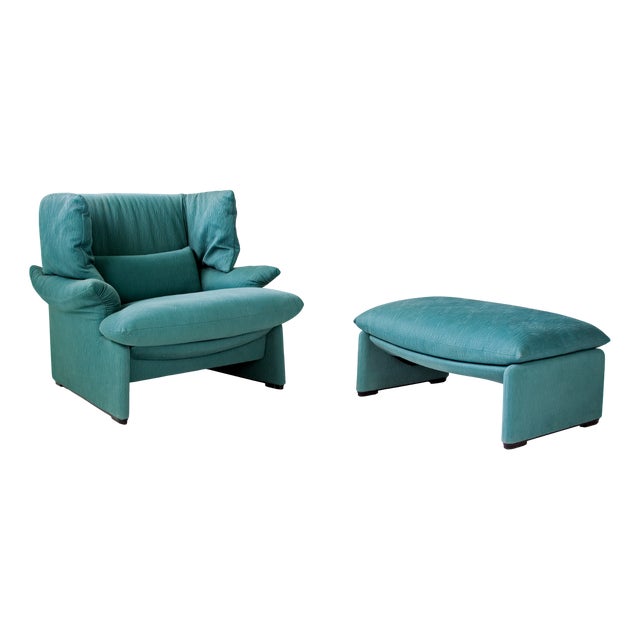 Portovenere Lounge Chair with Ottoman by Vico Magistretti for Cassina, 1980s, Set of 2 For Sale