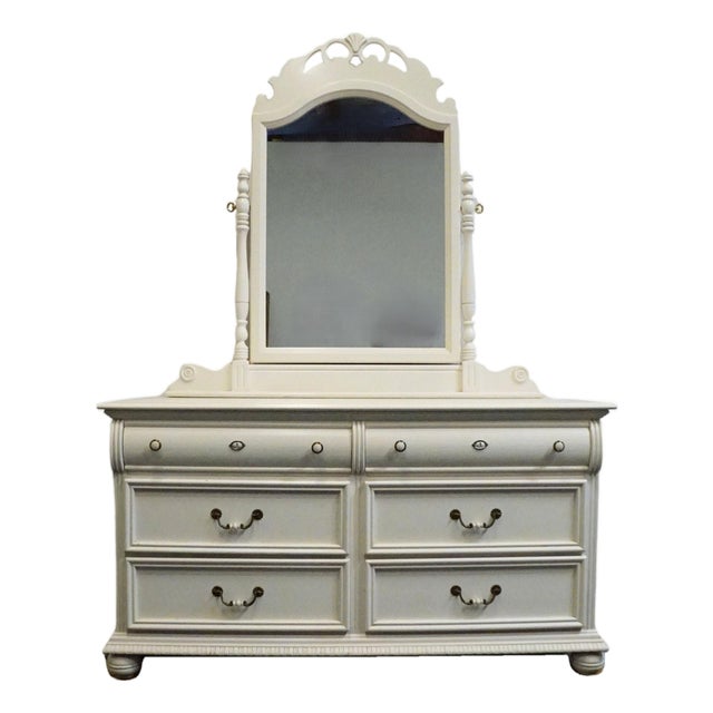 Lexington Furniture Off White Painted Traditional Victorian Style 56" Double Dresser W. Swivel Mirror 509-222 / 509-207 For Sale