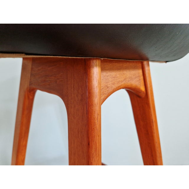 Scandinavian Model OD61 Stool in Teak by Erik Buch for OD Møbler, Denmark, 1960 For Sale - Image 10 of 15