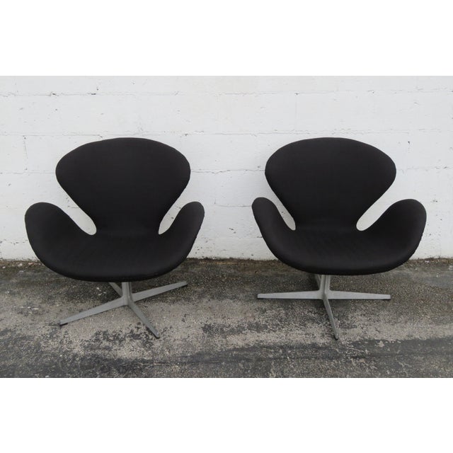 Fritz Hansen Denmark Danish Modern Mid Century Black Swan Chairs a Pair 5379 For Sale - Image 11 of 15