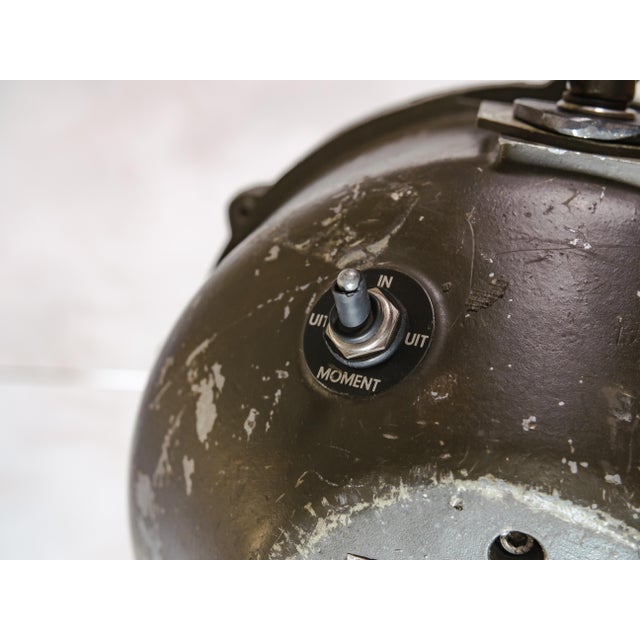 Industrial Industrial Leopard 1 Military Tank Search Spotlight Floor Lamp, 1950s For Sale - Image 3 of 18