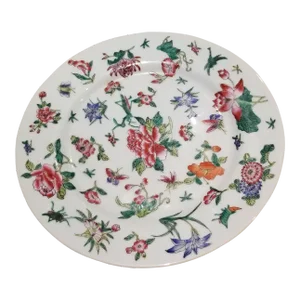 19th Century Antique Qianlong Hand Painted Porcelain Plate