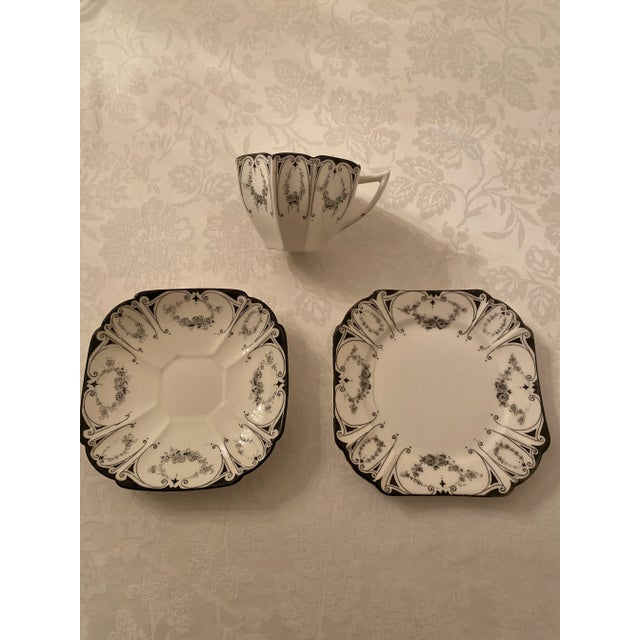 Shelley Queen Anne “Garland of Flowers” Vintage Teacup, Saucer, and Plate- 3 Pieces. For Sale - Image 10 of 12