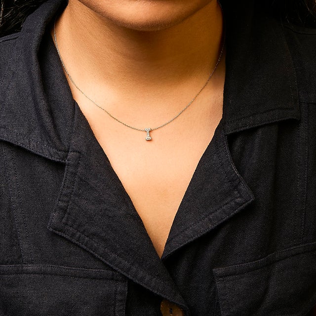 10K Yellow Gold Diamond Accent "I" Initial Bubble Pendant Necklace For Sale - Image 4 of 5