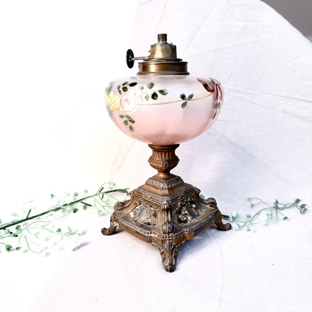 Gold Hand-Painted Oil Lamp with Ribbons, 1970s For Sale - Image 8 of 14