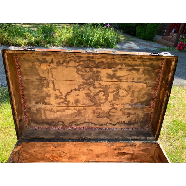 Late 19th Century Antique American Trunk For Sale In Boston - Image 6 of 9