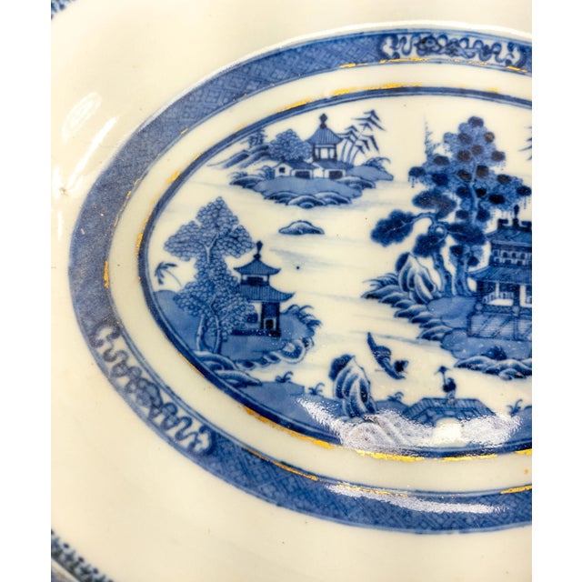19th Century Chinese Export Chinoiserie Blue and White Nanking Bowl For Sale - Image 4 of 11
