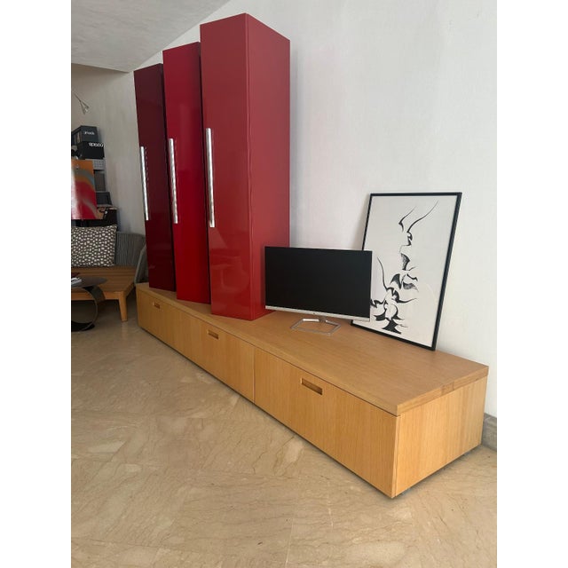 A testament to refined craftsmanship by cappellini, an icon of contemporary made in italy design. This composition is more...