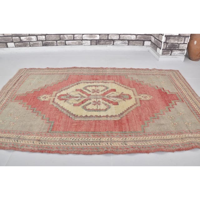 Textile 1950s Multicolour Oushak Anatolian Rug For Sale - Image 7 of 10