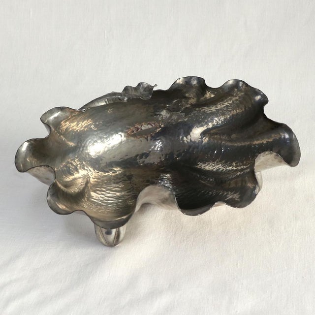 A stunning pair of sculptural shell-shaped bowls, designed by renowned Italian designer Tommaso Barbi in the 1970s. These...