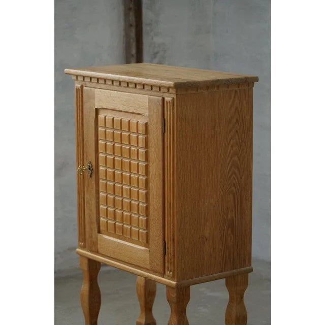 Mid-Century Modern Sculptural Carved Oak Cabinet, Denmark, 1950s For Sale - Image 4 of 18