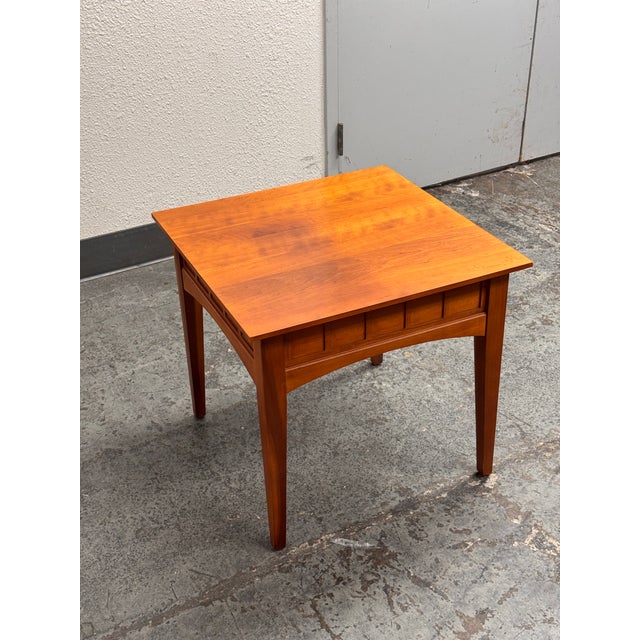 1990s Circa 1999 Impressions by Thomasville Bridges Collection Side Table For Sale - Image 5 of 12