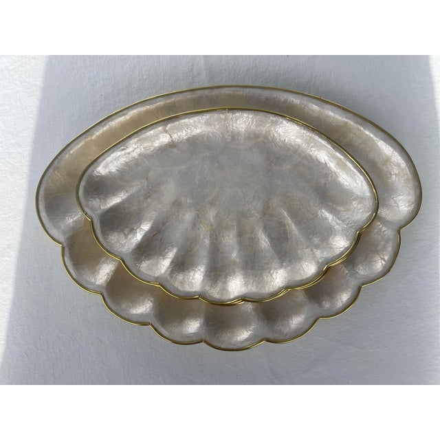 Mid 20th Century Natural Capiz Shell Appetizer Serving Tray Bowls - Set of 3 For Sale - Image 12 of 12