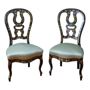 Mid 19th Century Pair of Victorian Parlor Chairs