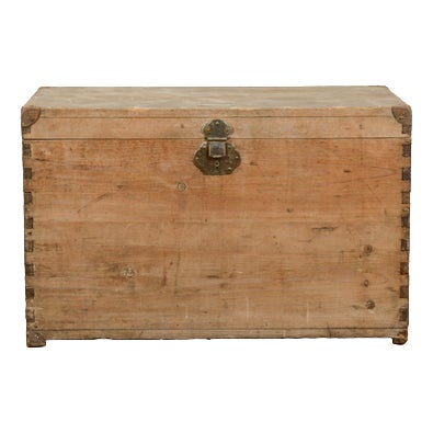 Rectangular Trunk in Wood and Metal For Sale
