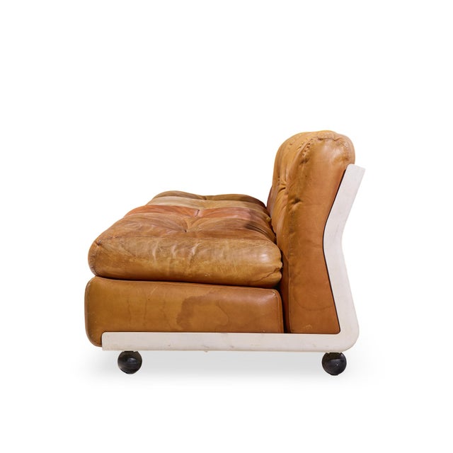 B&B Italia Mario Bellini for B&b Italia Amanta Mid Century Leather and Fiberglass Sectional Sofa For Sale - Image 4 of 11