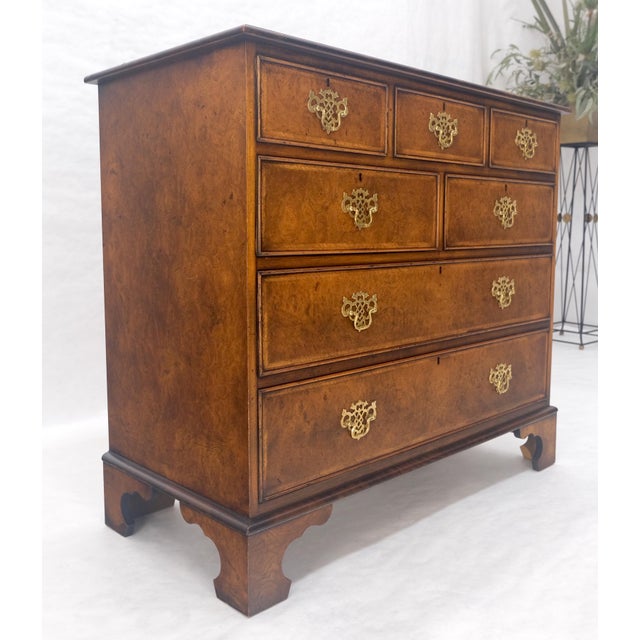 Late 20th Century Fine 7 Drawers Burl Wood Banded Top Bracket Feet English Chest of Drawers MINT For Sale - Image 5 of 15
