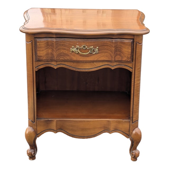 Late 20th Century Country French Provincial Nightstand - Carved Wood Bedside Table For Sale