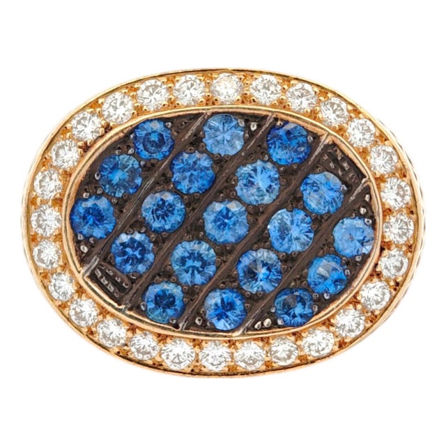 Vintage 18k Oval Sapphire and Diamond Cluster Ring, Size 7 For Sale