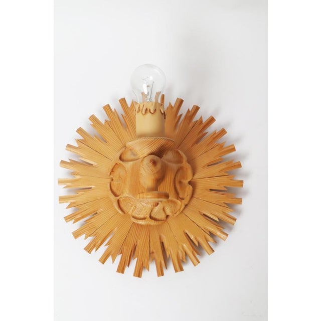 Wood Hand-Crafted Pine Wood Starburst Sun Wall Lamps, Italy, 1980s, Set of 2 For Sale - Image 7 of 18