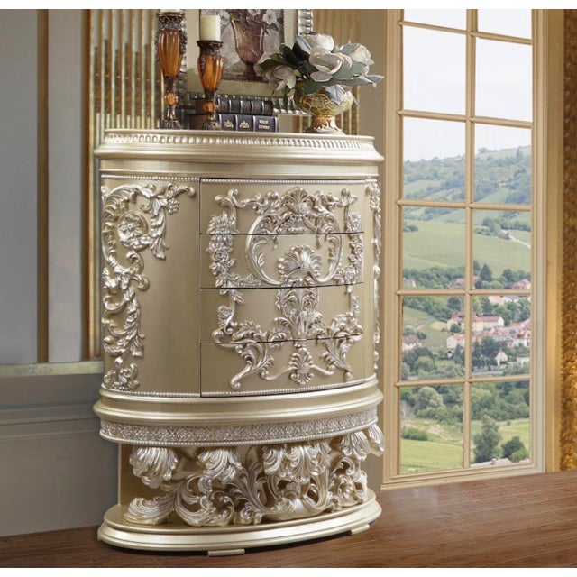 Early 21st Century Casa Milano "Ravello" Estate Bedroom Suite, 7-Piece For Sale - Image 5 of 17