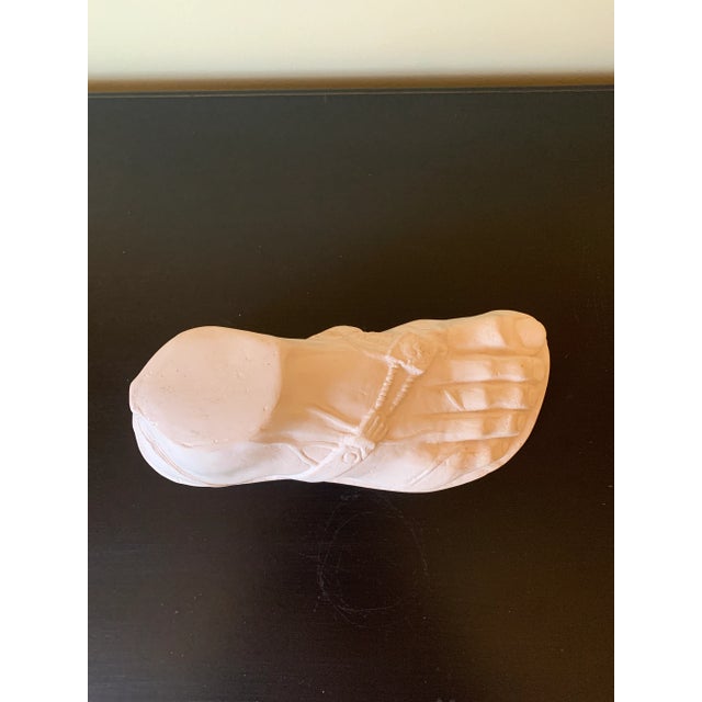 Early 21st Century Grand Tour Style Greek or Roman Plaster Foot Sculpture For Sale - Image 5 of 12