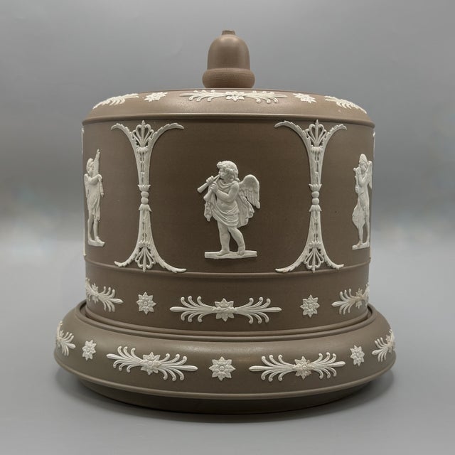 Large Antique Stilton Cheese Dome and Stand from Adams Brown Jasperware, England, 1880s, Set of 2 For Sale - Image 10 of 18