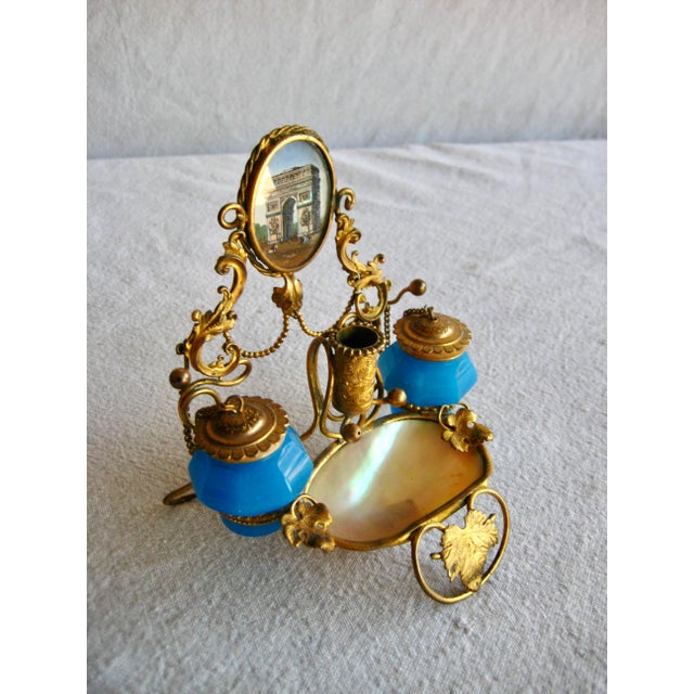 French Early 19th Century French Napoleon III Bleu Opaline Inkwell Showing the Arc De Triomphe of Paris For Sale - Image 3 of 11