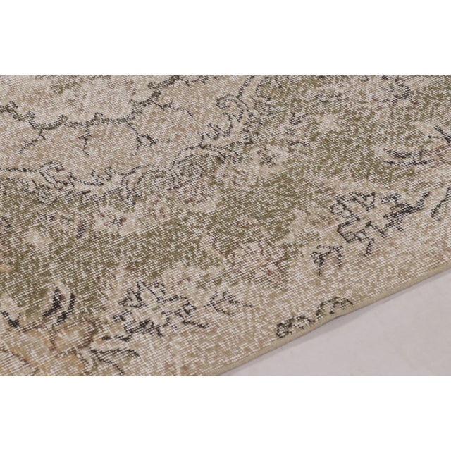Traditional Vintage Distressed Turkish Rug With Floral Medallion in Beige-Brown - Rug & Kilim For Sale - Image 3 of 10