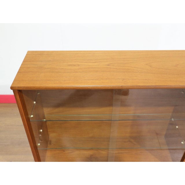 Wood Mid Century Modern Vintage Teak Display Hutch byTurnidge of London Danish Style For Sale - Image 7 of 15