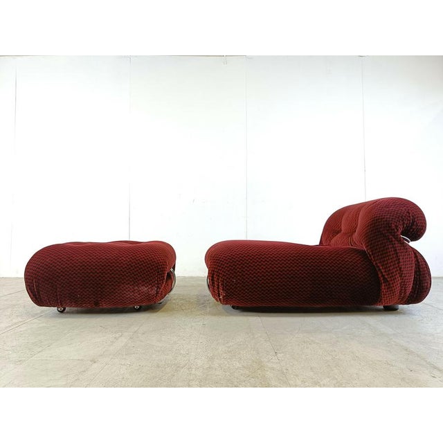 Set of Soriana Lounge Chair and Ottoman by Afra & Tobia Scarpa for Cassina, 1970s For Sale - Image 10 of 11
